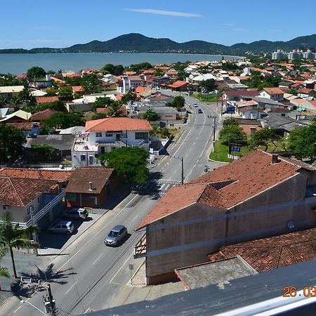 Residencial Lunata Penha  Buitenkant foto